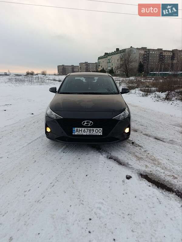 Фото Hyundai Accent з оголошення AUTO.RIA