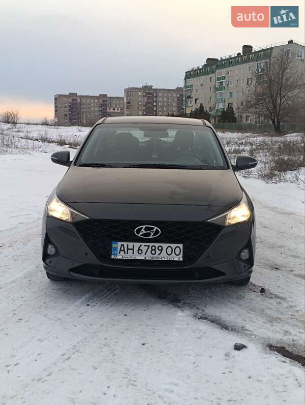Фото Hyundai Accent з оголошення AUTO.RIA