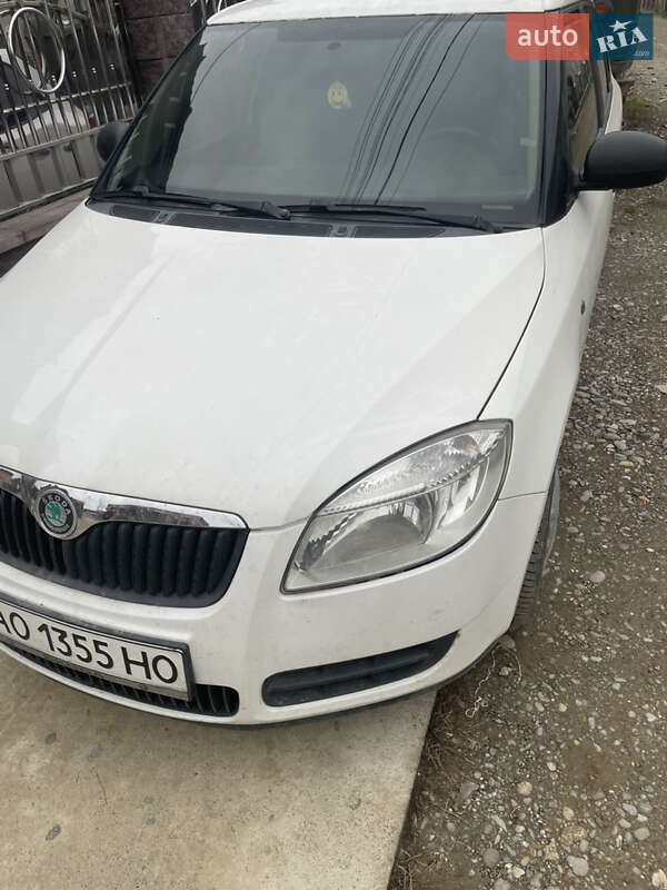 Фото Skoda Fabia з оголошення AUTO.RIA