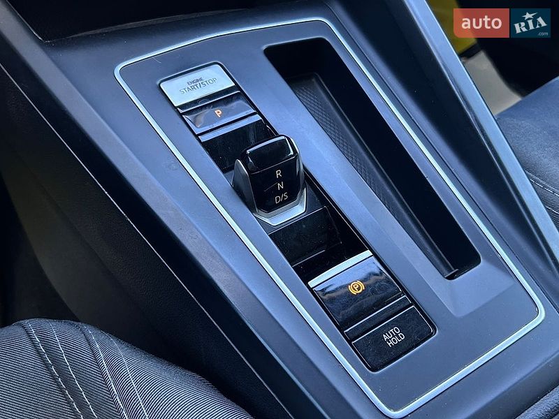 Фото Volkswagen Golf з оголошення AUTO.RIA