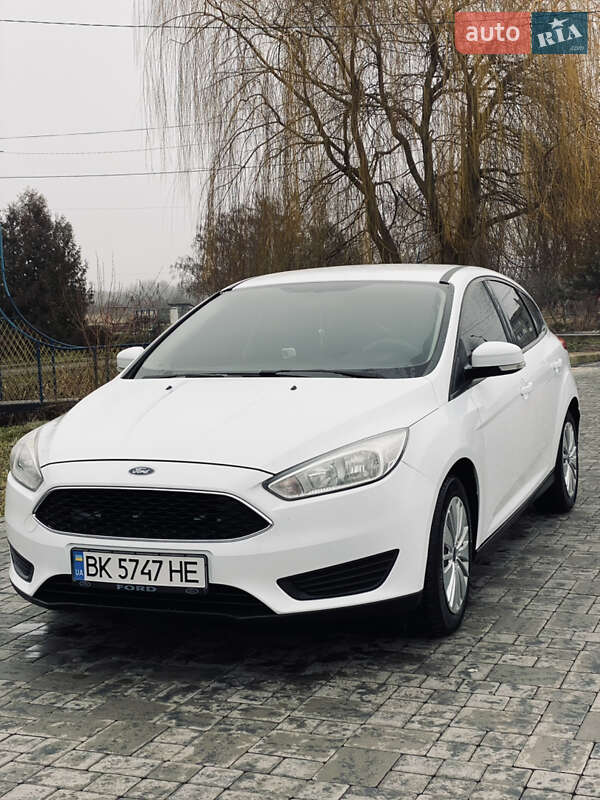 Фото Ford Focus з оголошення AUTO.RIA