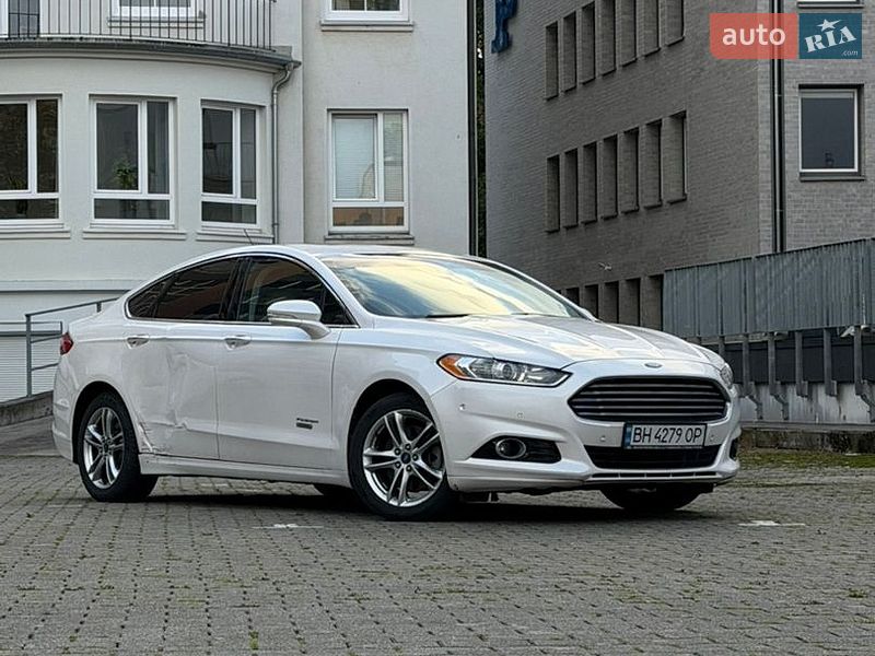 Фото Ford Fusion з оголошення AUTO.RIA