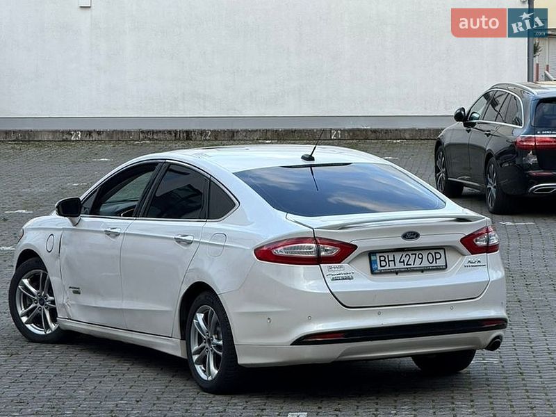 Фото Ford Fusion з оголошення AUTO.RIA