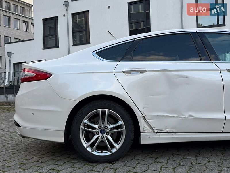Фото Ford Fusion з оголошення AUTO.RIA