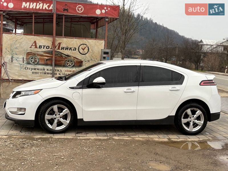 Фото Chevrolet Volt з оголошення AUTO.RIA