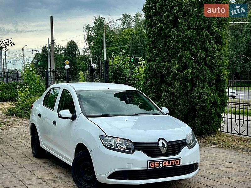 Фото Renault Logan з оголошення AUTO.RIA