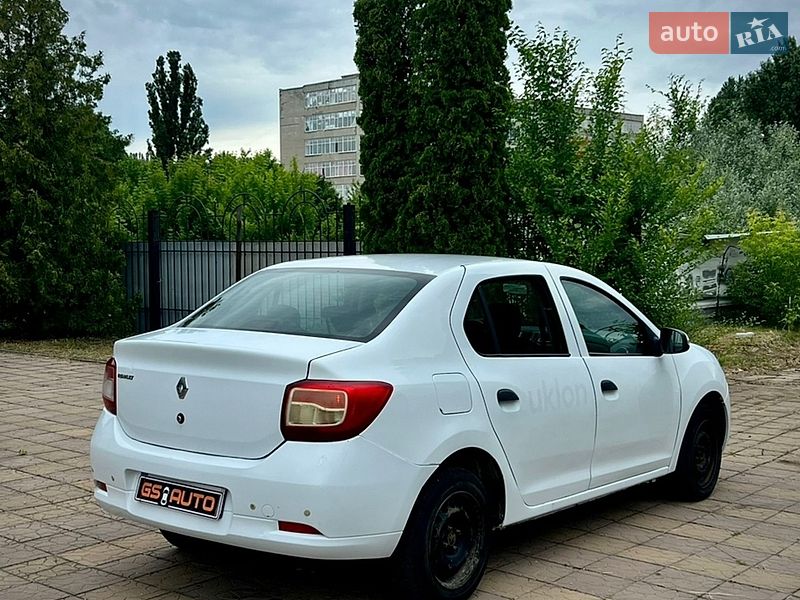 Фото Renault Logan з оголошення AUTO.RIA