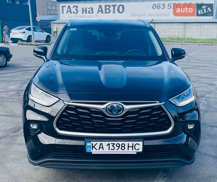 Фото Toyota Highlander з оголошення AUTO.RIA