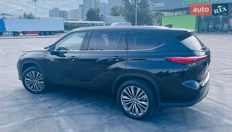 Фото Toyota Highlander з оголошення AUTO.RIA
