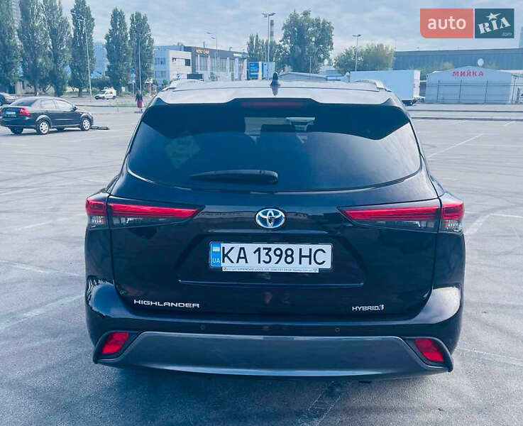 Фото Toyota Highlander з оголошення AUTO.RIA