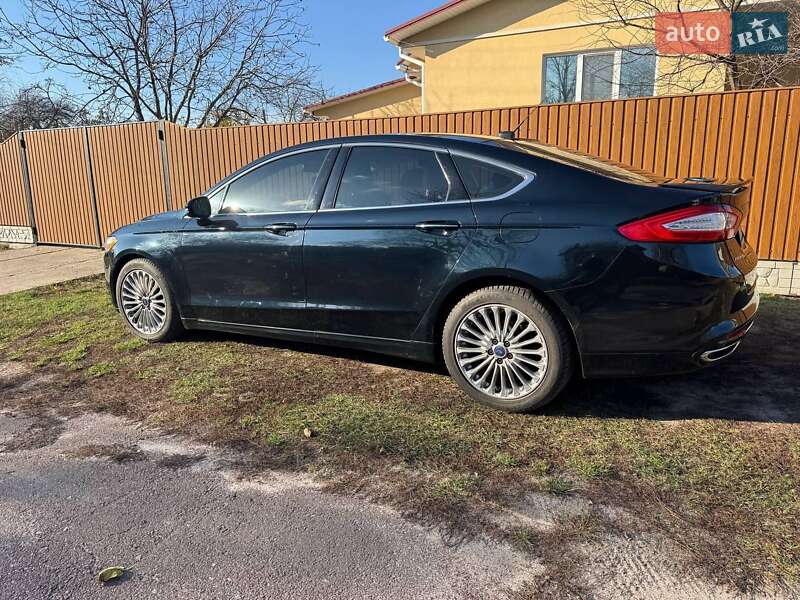 Фото Ford Fusion з оголошення AUTO.RIA