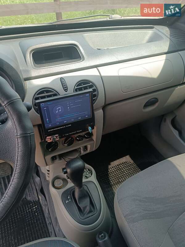 Фото Renault Kangoo з оголошення AUTO.RIA
