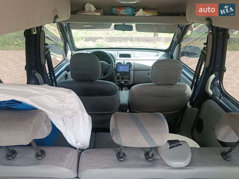 Фото Renault Kangoo з оголошення AUTO.RIA