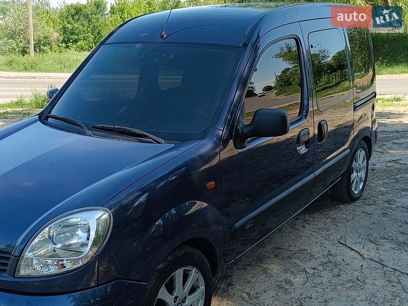 Фото Renault Kangoo з оголошення AUTO.RIA