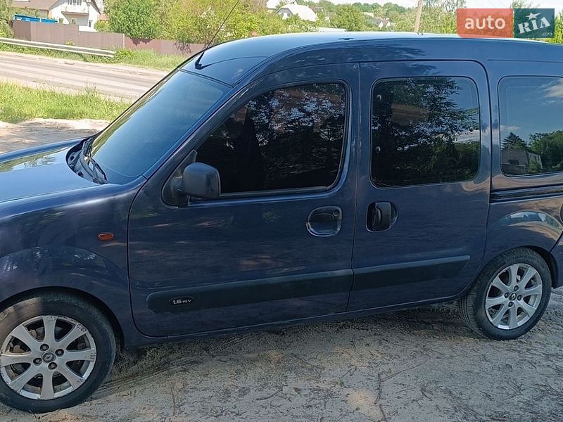 Фото Renault Kangoo з оголошення AUTO.RIA