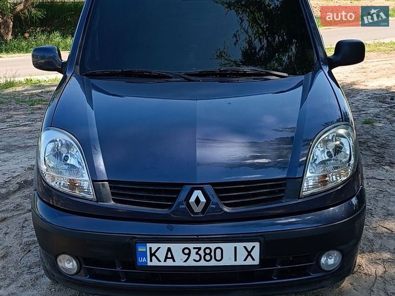 Фото Renault Kangoo з оголошення AUTO.RIA