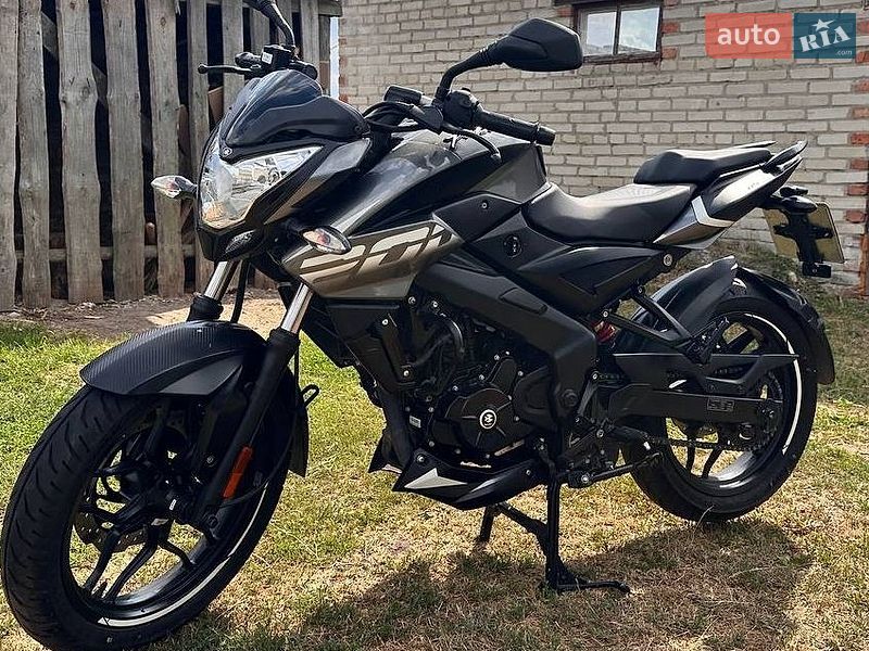 Фото Bajaj Pulsar NS200 з оголошення AUTO.RIA