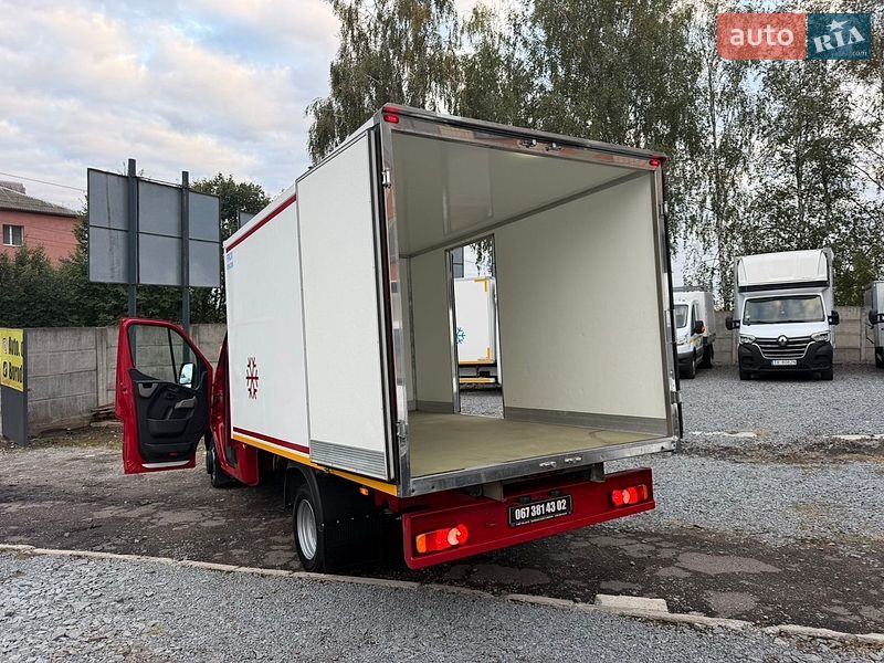 Фото Renault Master з оголошення AUTO.RIA