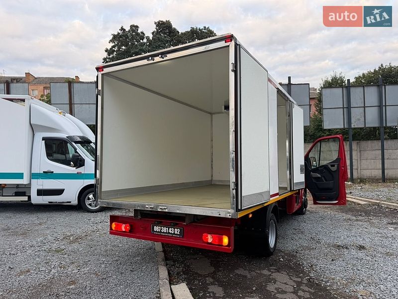 Фото Renault Master з оголошення AUTO.RIA