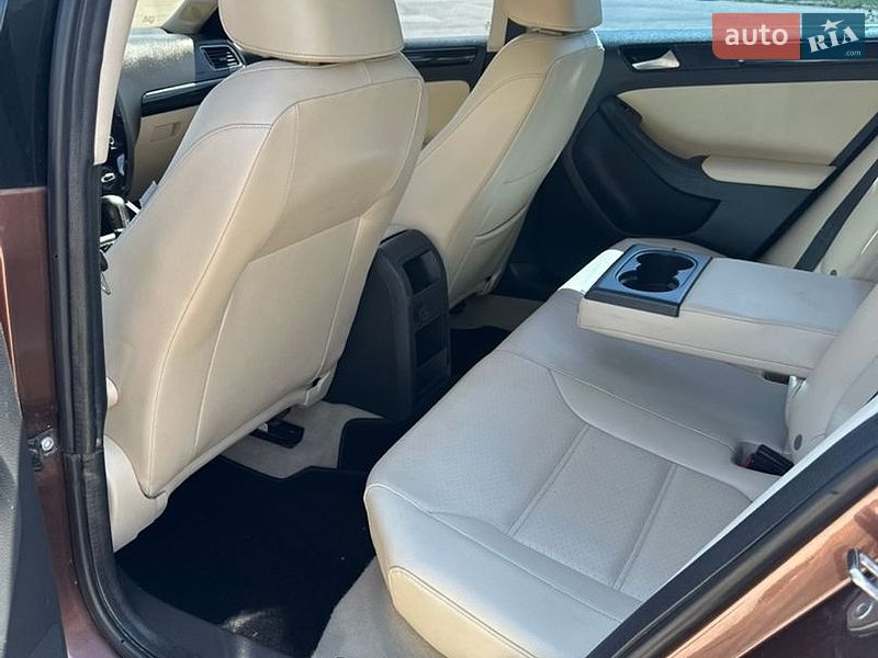 Фото Volkswagen Jetta з оголошення AUTO.RIA