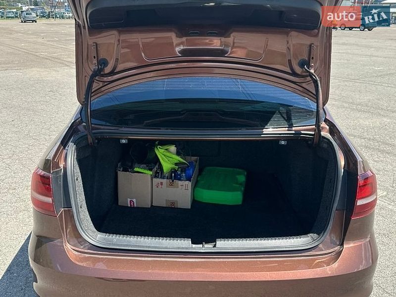 Фото Volkswagen Jetta з оголошення AUTO.RIA