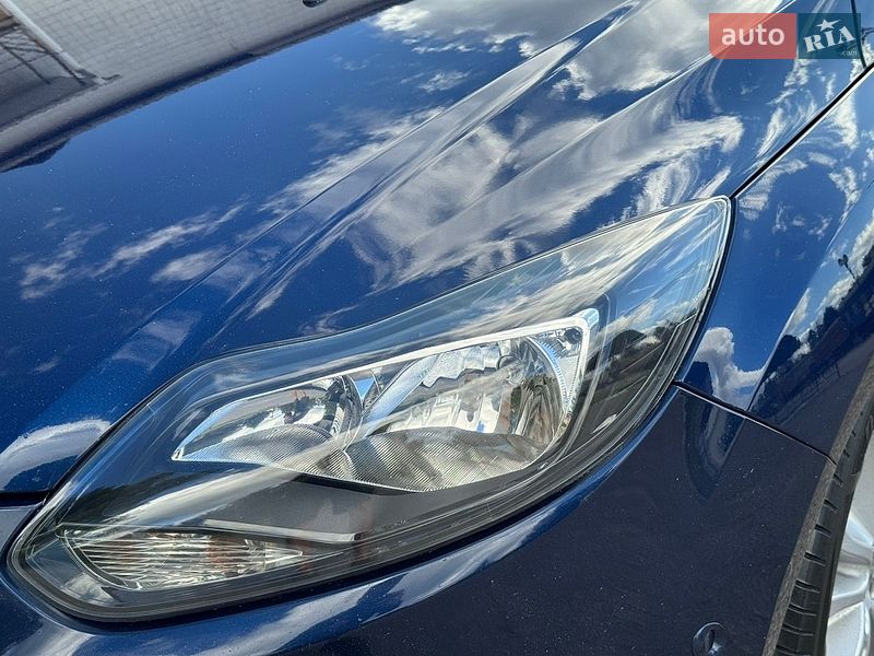 Фото Ford Focus з оголошення AUTO.RIA
