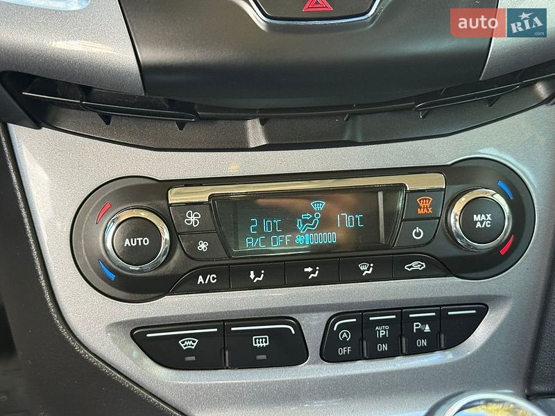 Фото Ford Focus з оголошення AUTO.RIA