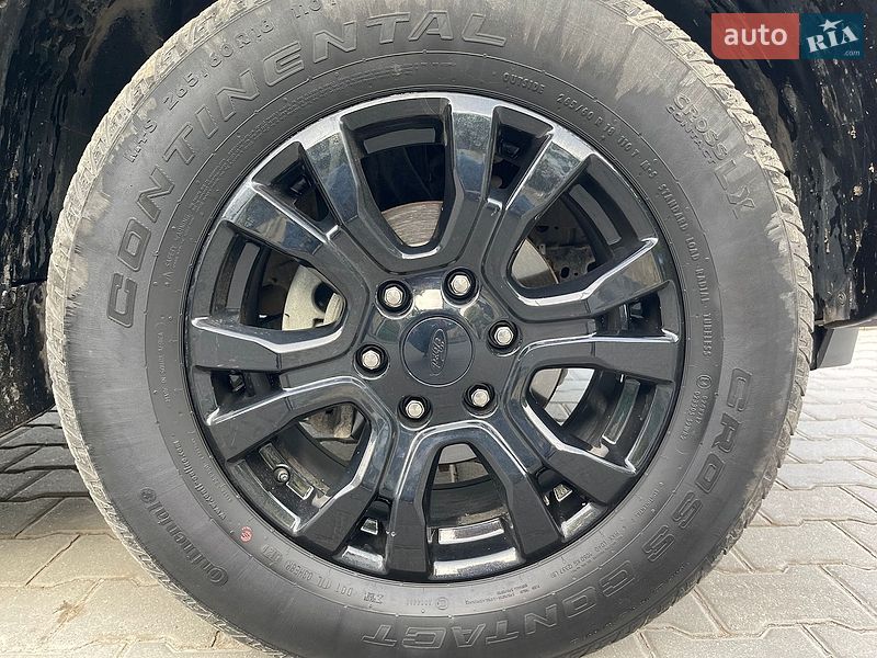 Фото Ford Ranger з оголошення AUTO.RIA