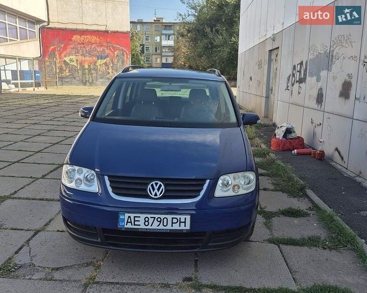 Фото Volkswagen Touran з оголошення AUTO.RIA