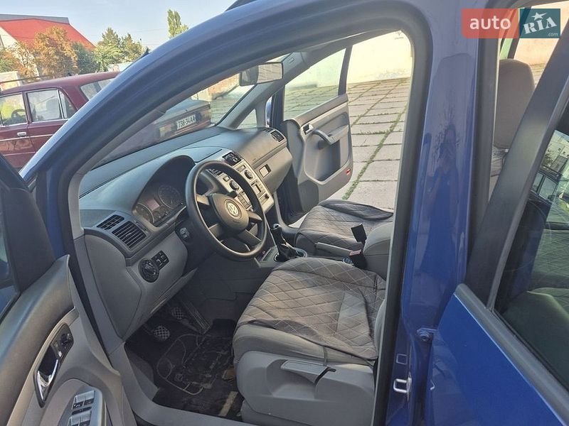 Фото Volkswagen Touran з оголошення AUTO.RIA