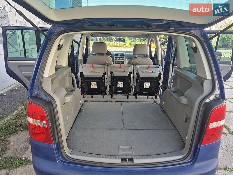 Фото Volkswagen Touran з оголошення AUTO.RIA