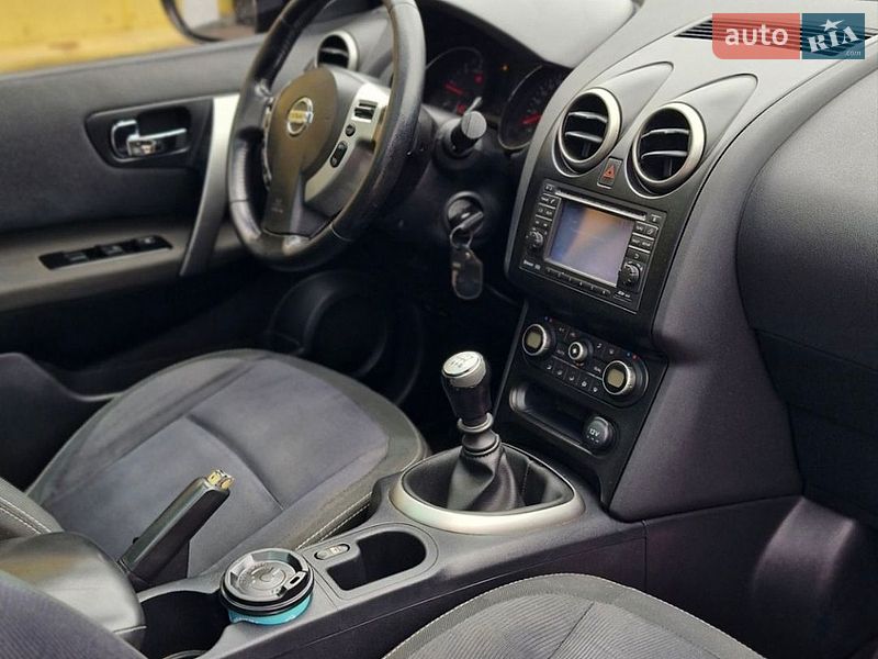 Фото Nissan Qashqai з оголошення AUTO.RIA