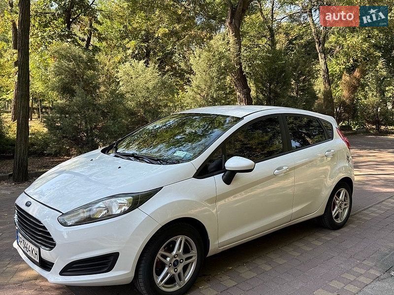 Фото Ford Fiesta з оголошення AUTO.RIA