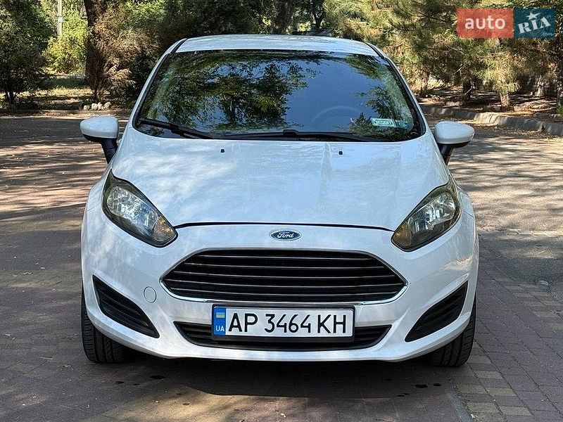 Фото Ford Fiesta з оголошення AUTO.RIA