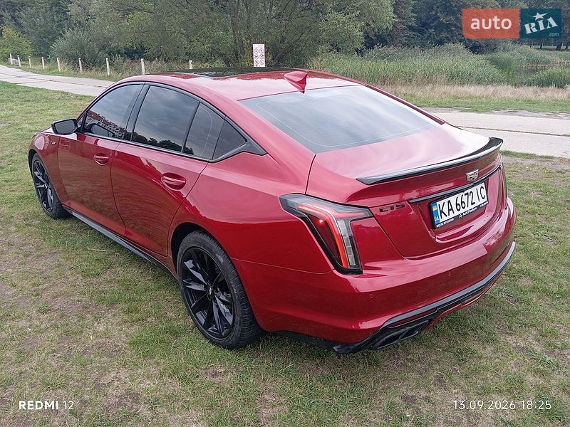 Фото Cadillac CT5 з оголошення AUTO.RIA