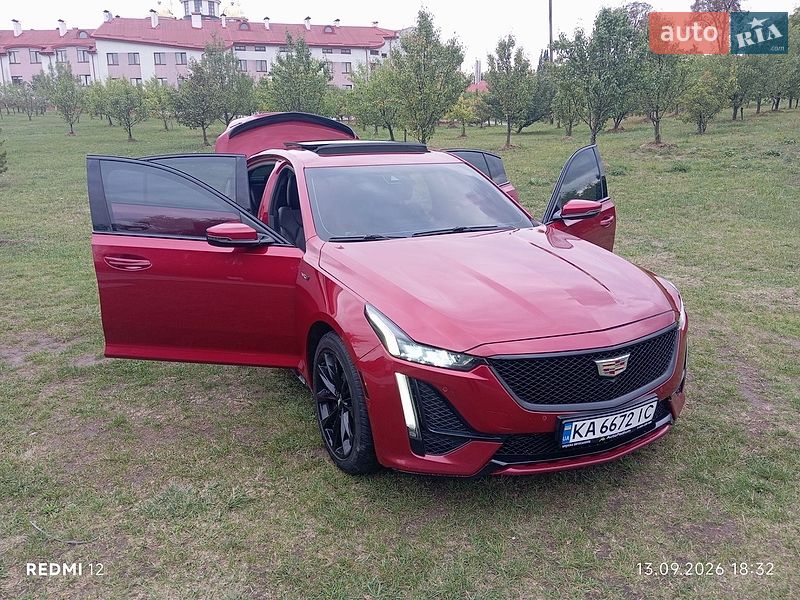 Фото Cadillac CT5 з оголошення AUTO.RIA