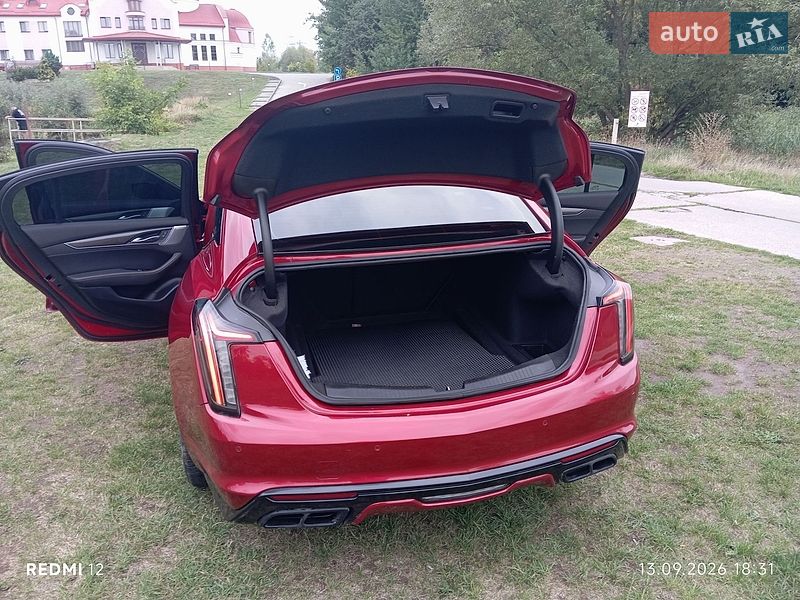 Фото Cadillac CT5 з оголошення AUTO.RIA