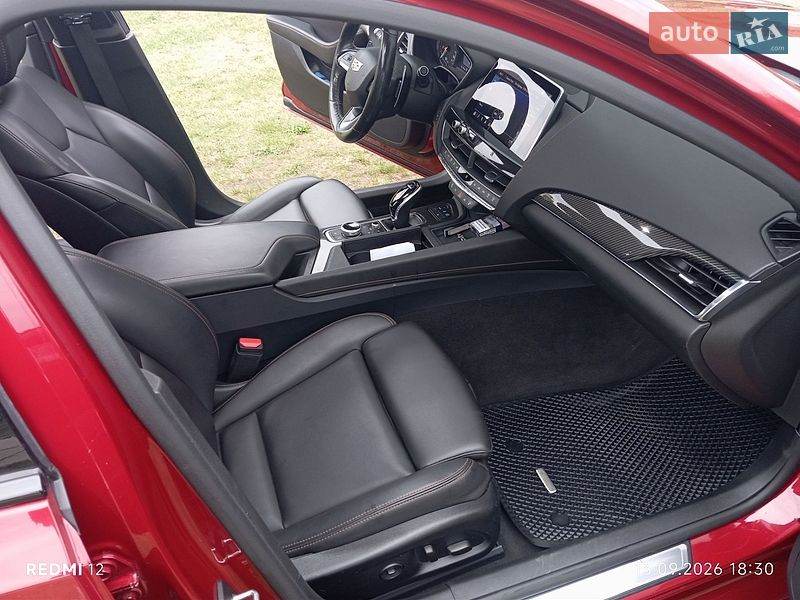 Фото Cadillac CT5 з оголошення AUTO.RIA