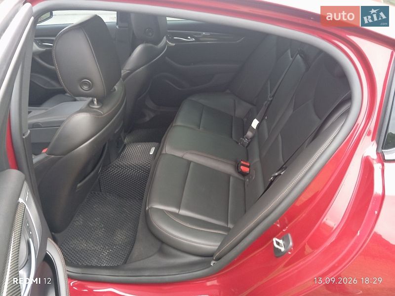 Фото Cadillac CT5 з оголошення AUTO.RIA
