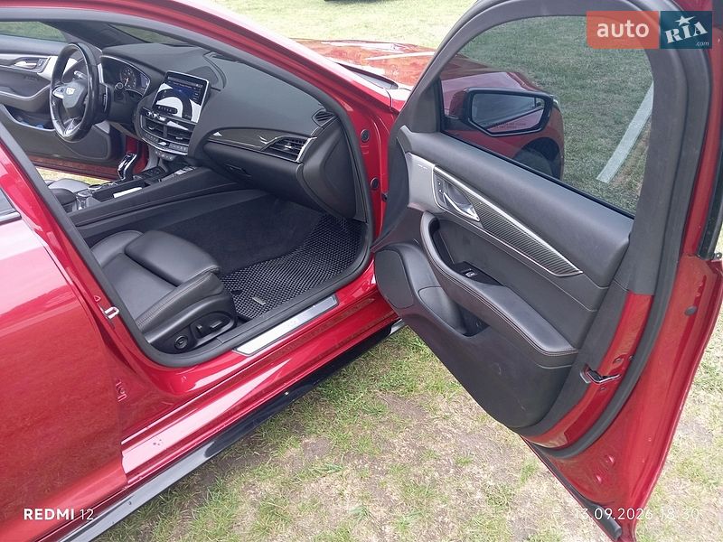 Фото Cadillac CT5 з оголошення AUTO.RIA