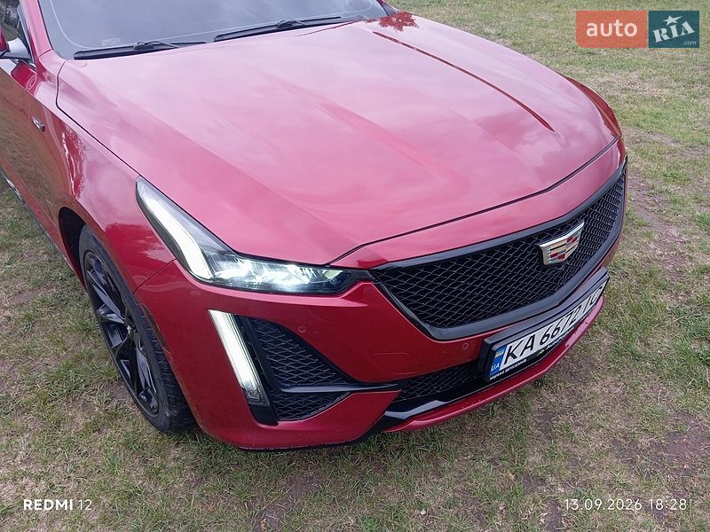 Фото Cadillac CT5 з оголошення AUTO.RIA
