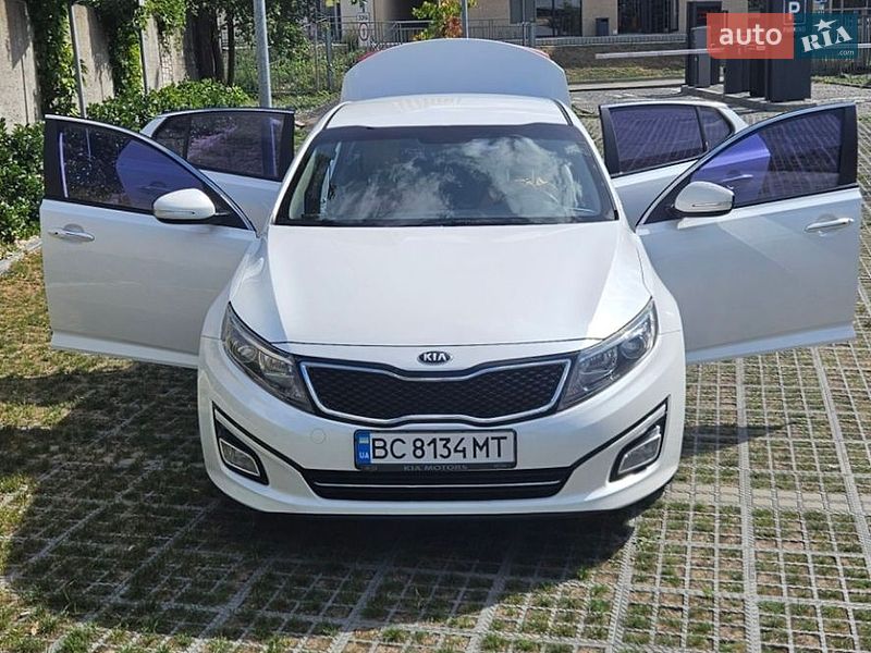 Фото Kia K5 з оголошення AUTO.RIA