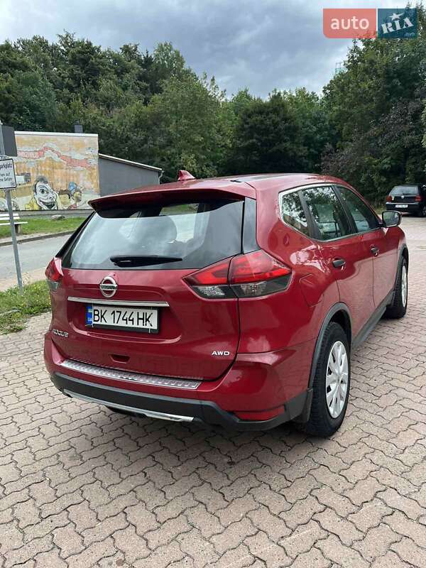 Фото Nissan Rogue з оголошення AUTO.RIA