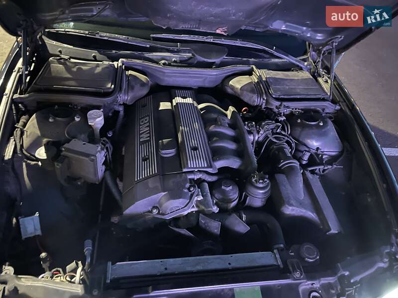 Фото BMW 5 Series з оголошення AUTO.RIA
