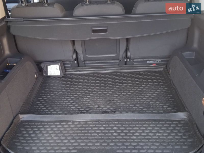 Фото Volkswagen Touran з оголошення AUTO.RIA