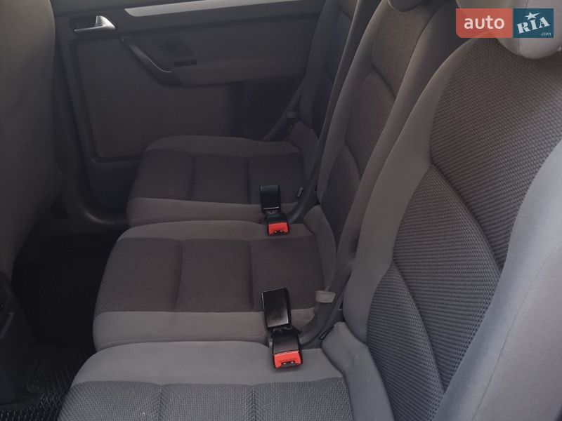 Фото Volkswagen Touran з оголошення AUTO.RIA