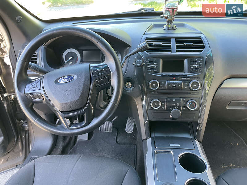 Фото Ford Explorer з оголошення AUTO.RIA