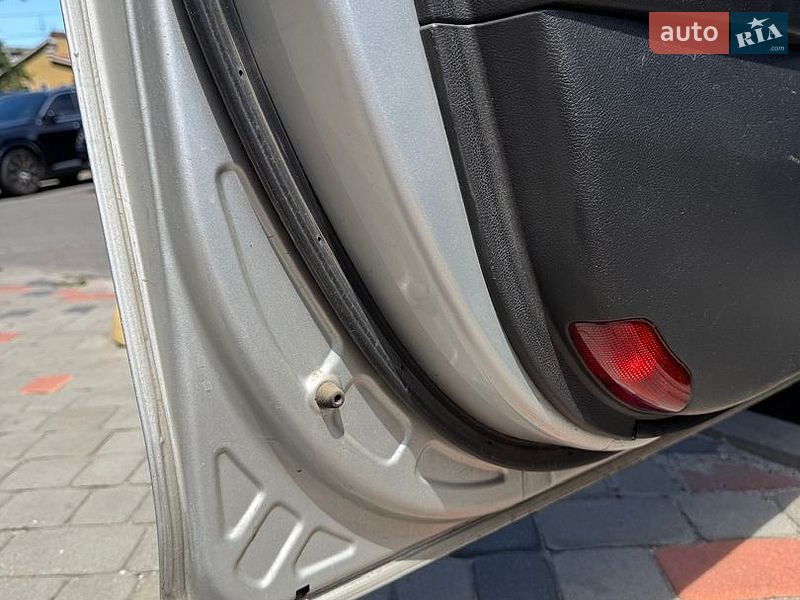 Фото Hyundai Sonata з оголошення AUTO.RIA