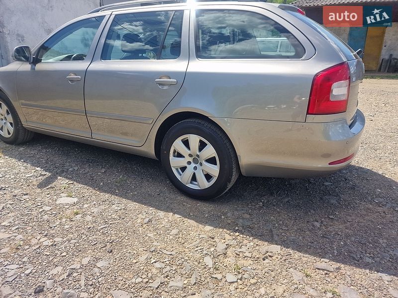 Фото Skoda Octavia з оголошення AUTO.RIA