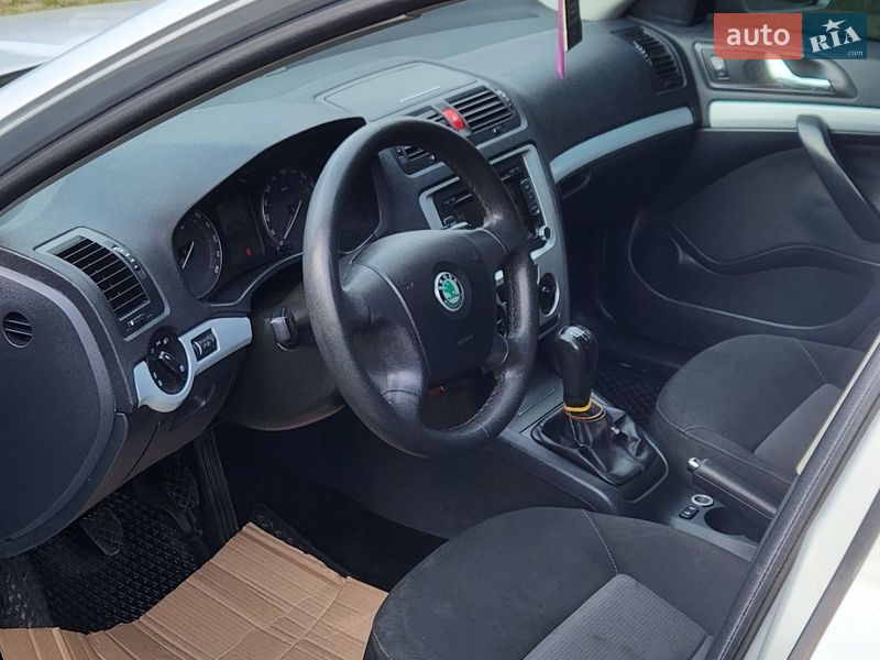 Фото Skoda Octavia з оголошення AUTO.RIA